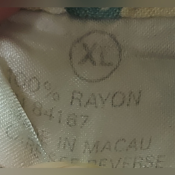 Walt Disney World Hawaiian Aloha Shirt Mickey Surfing Beach Retro Mens Large XL - Picture 9 of 9